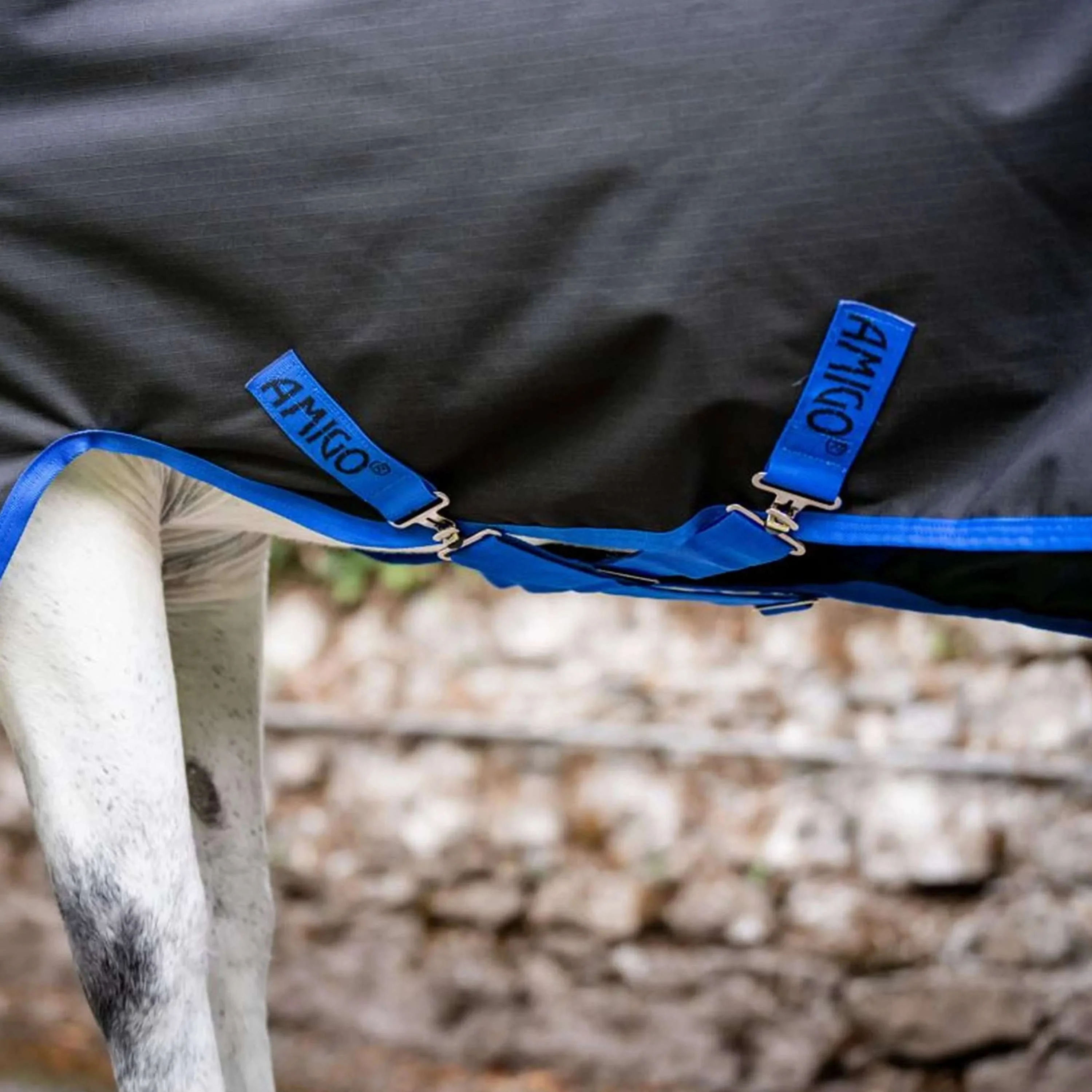 Amigo Ripstop 900D Pony 100g Noir/Bleu classique - Image 4