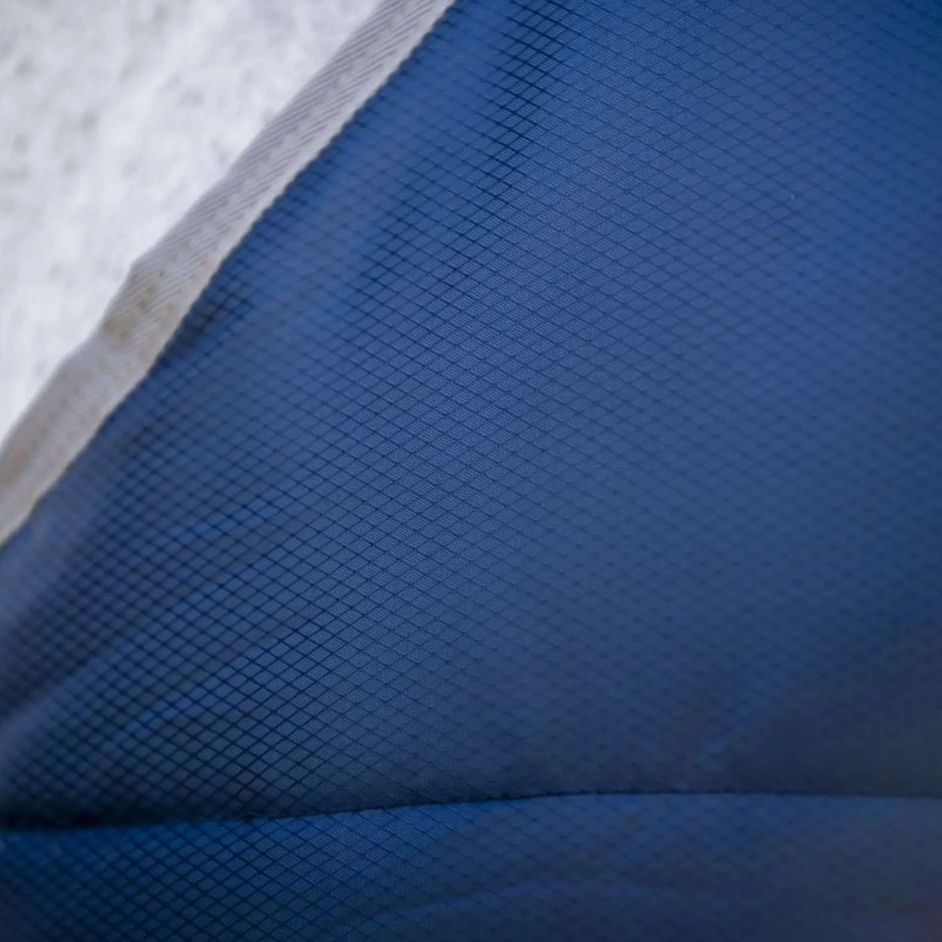Amigo Ripstop Insulator Plus Pony Stable 200g Navy/Titanium Grey - Image 5