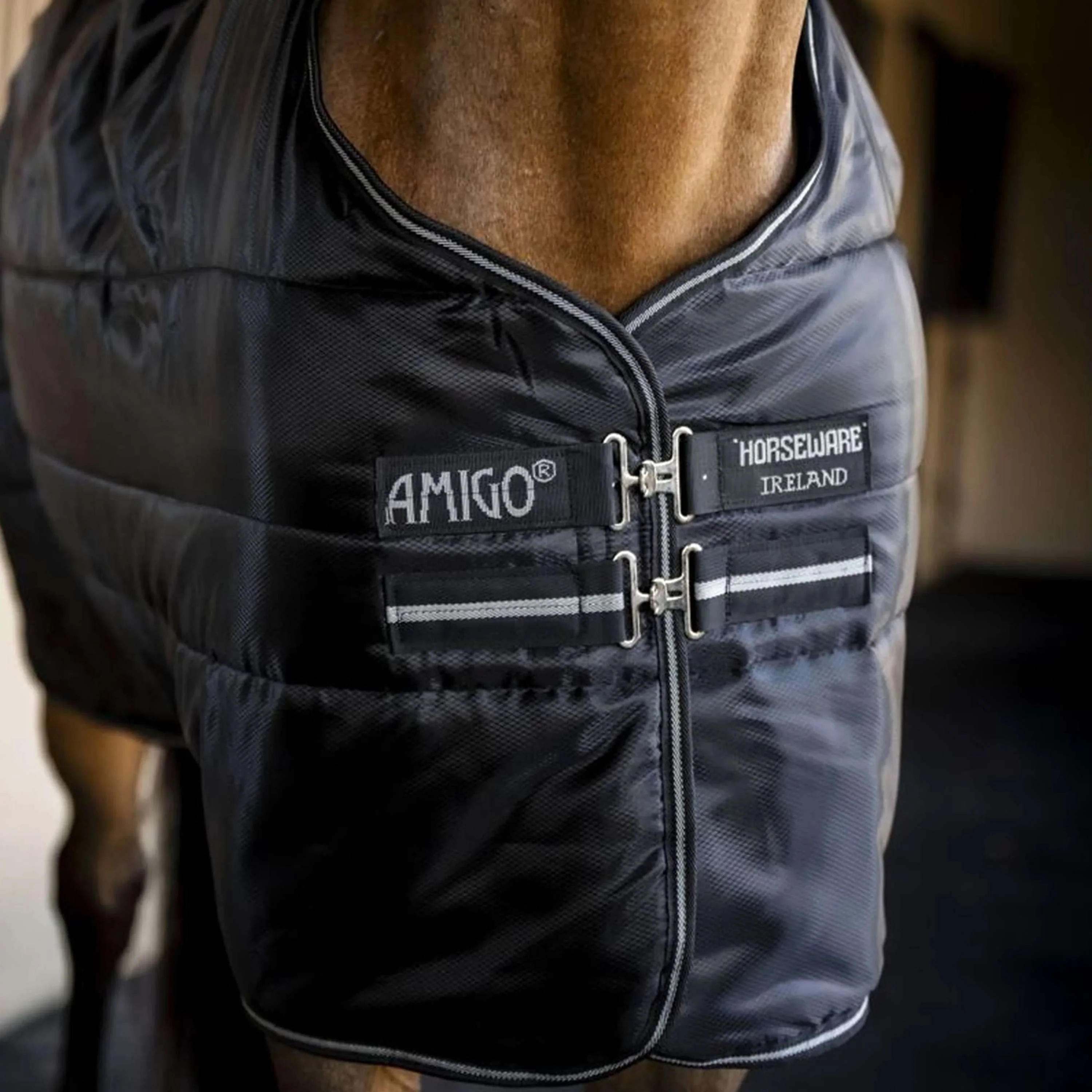Amigo Ripstop Insulator Stable 350g Black/Black/Silver - Image 2