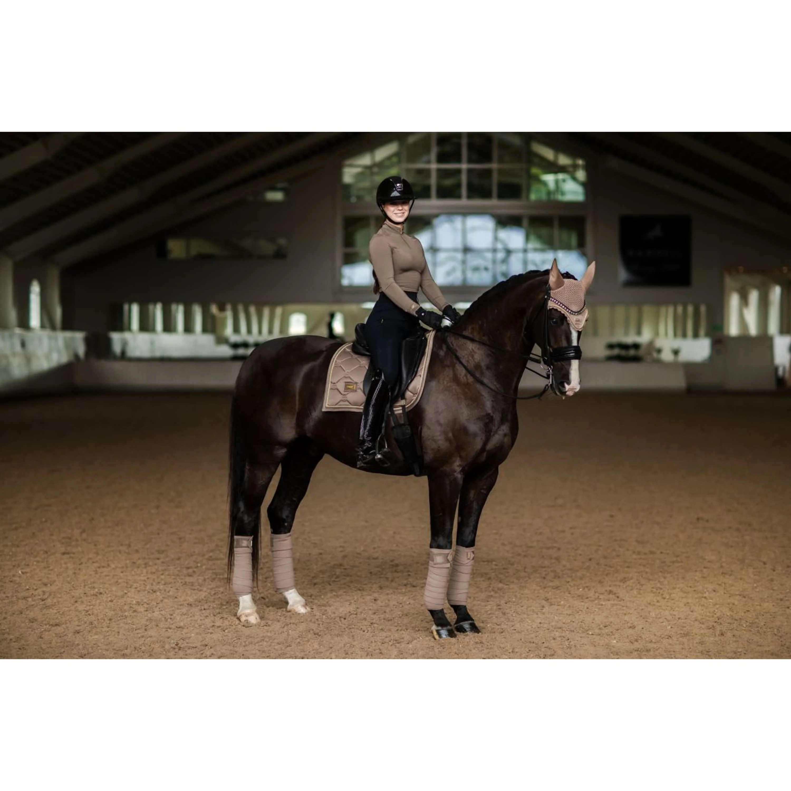 Equestrian Stockholm Bonnet Anti-Mouches Champagne - Image 3