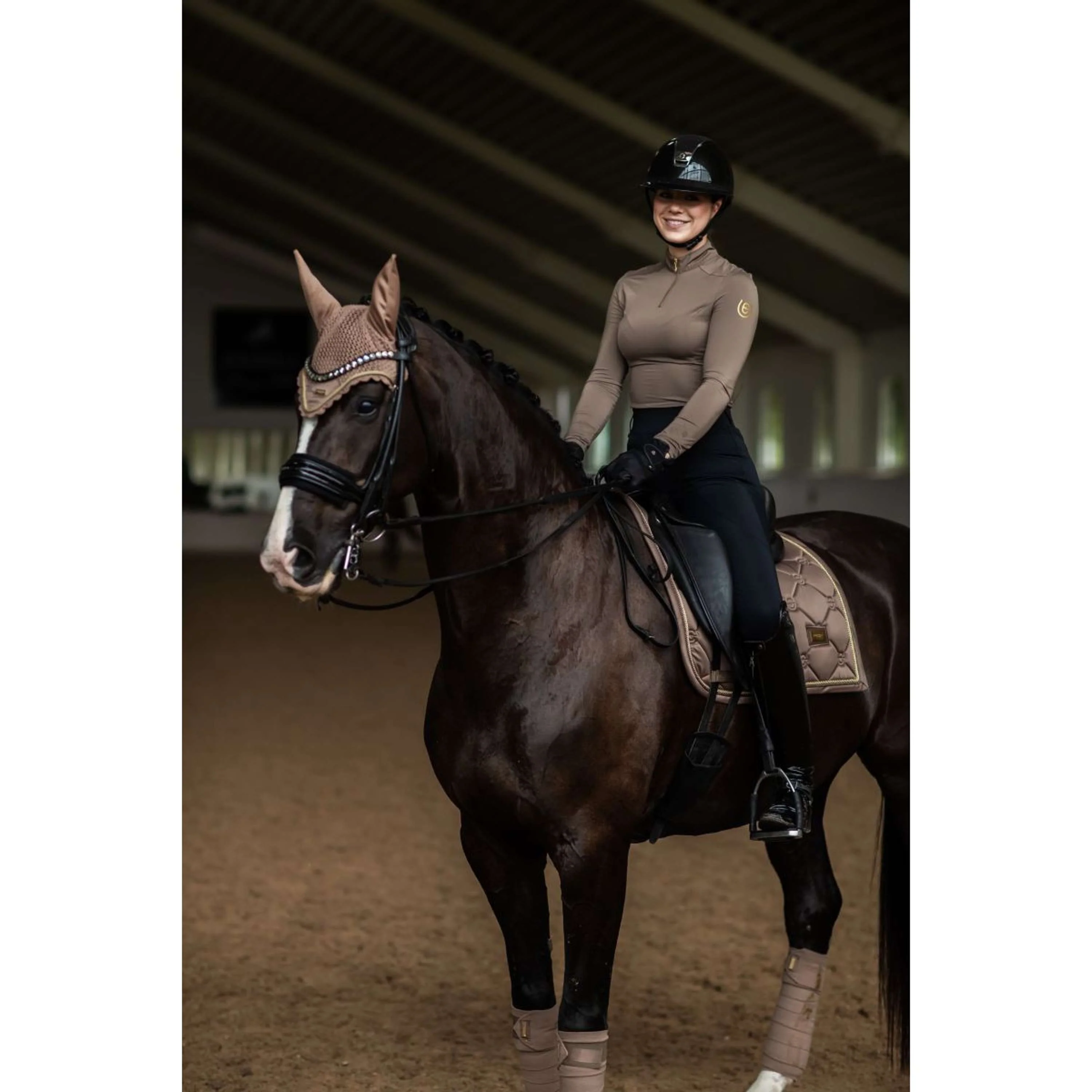 Equestrian Stockholm Bonnet Anti-Mouches Champagne - Image 4