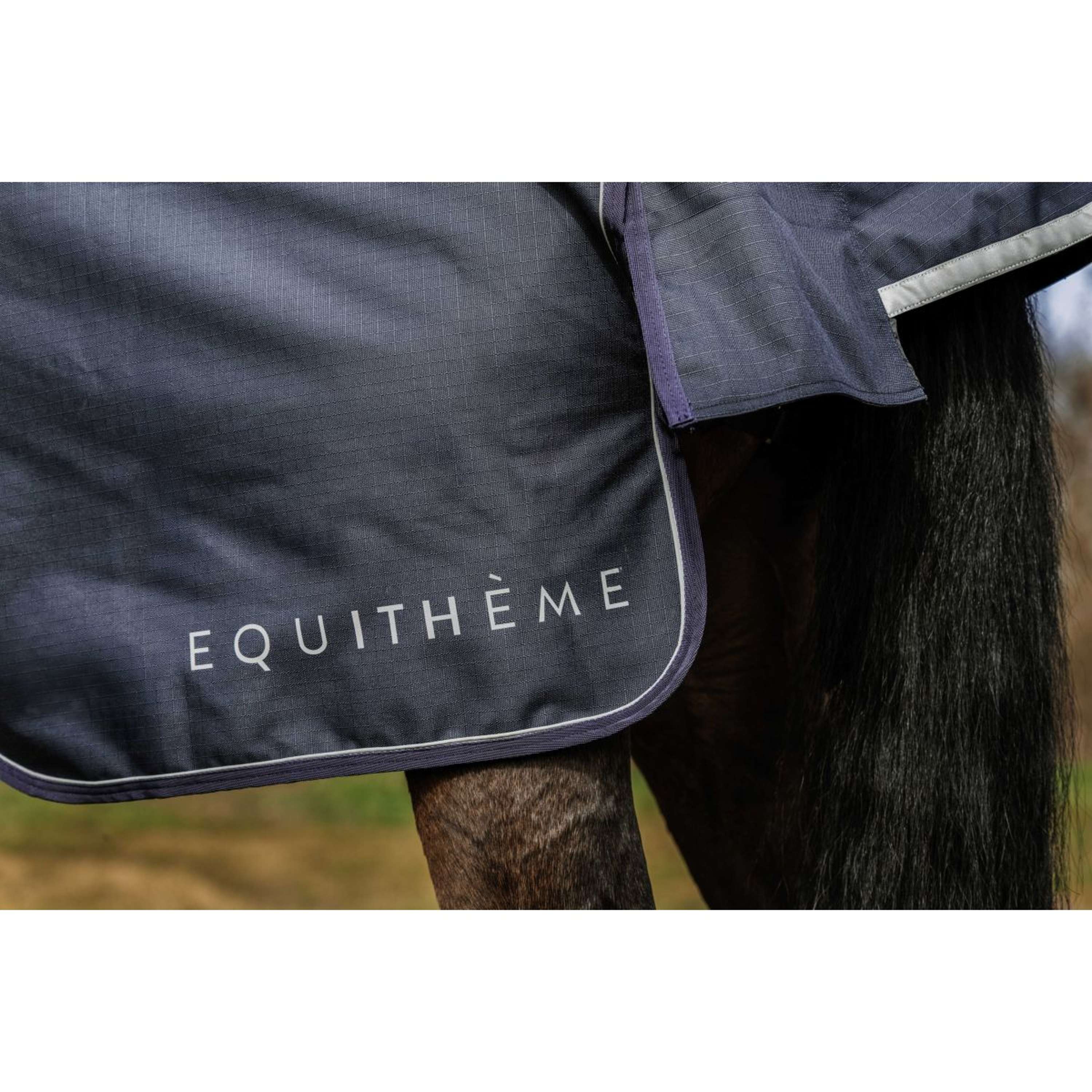 EQUITHÈME Couverture d'Extérieur Anatomic 1200D 100g Marin - Image 2