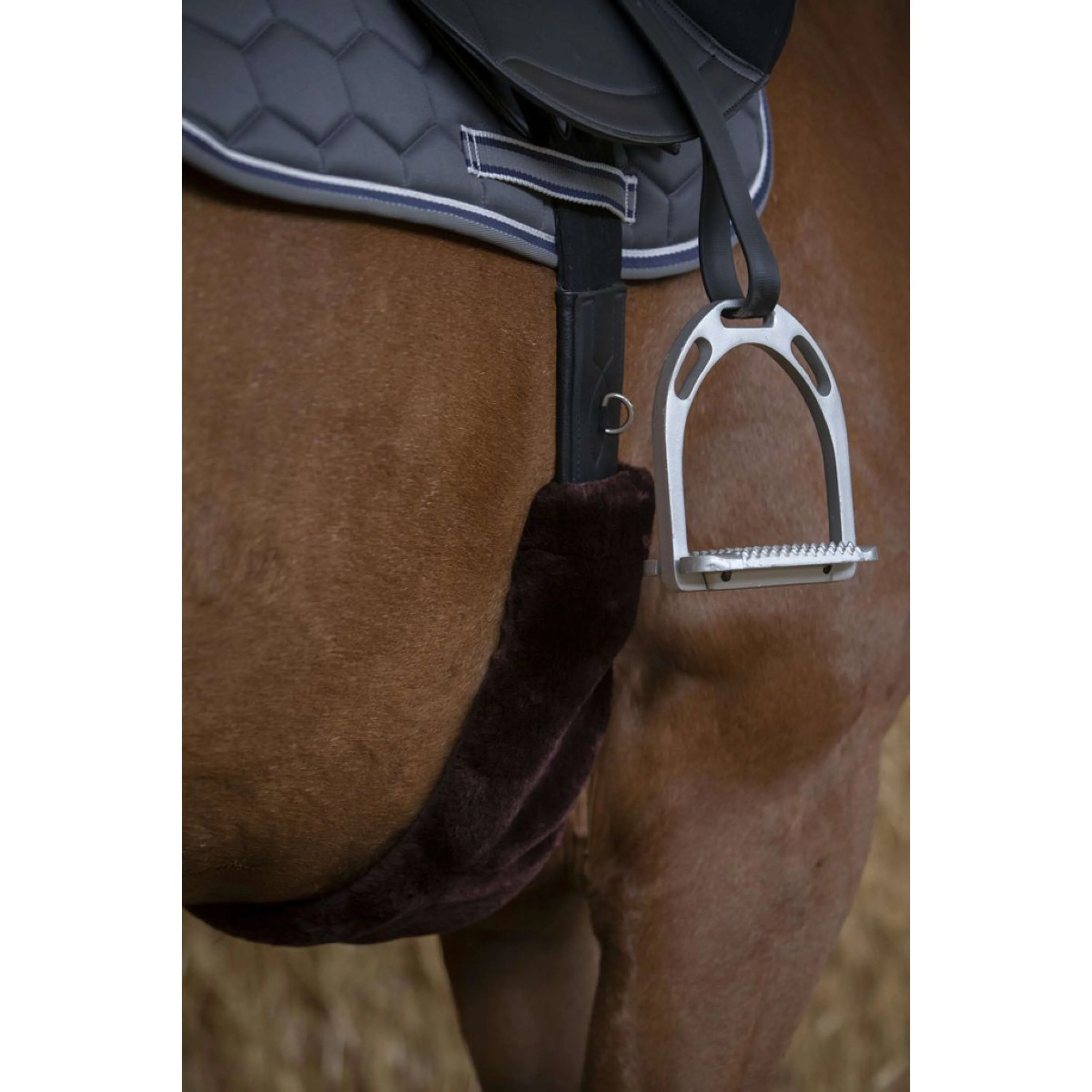 EQUITHÈME Fourrure de Sangle Teddy Marron - Image 2