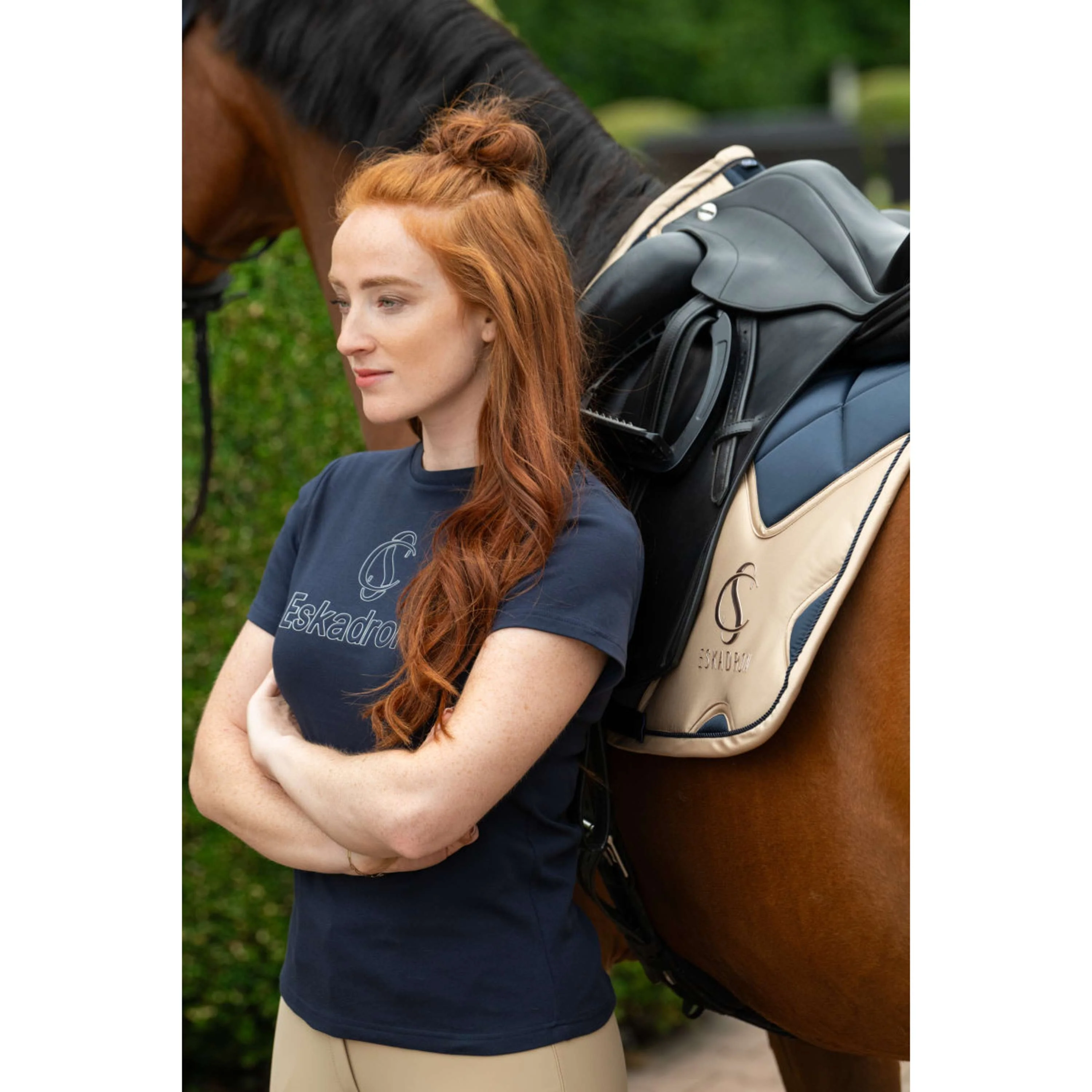 Eskadron Tapis de Selle Classic Sports Bigross Mattgloss Dressage Marin - Image 3
