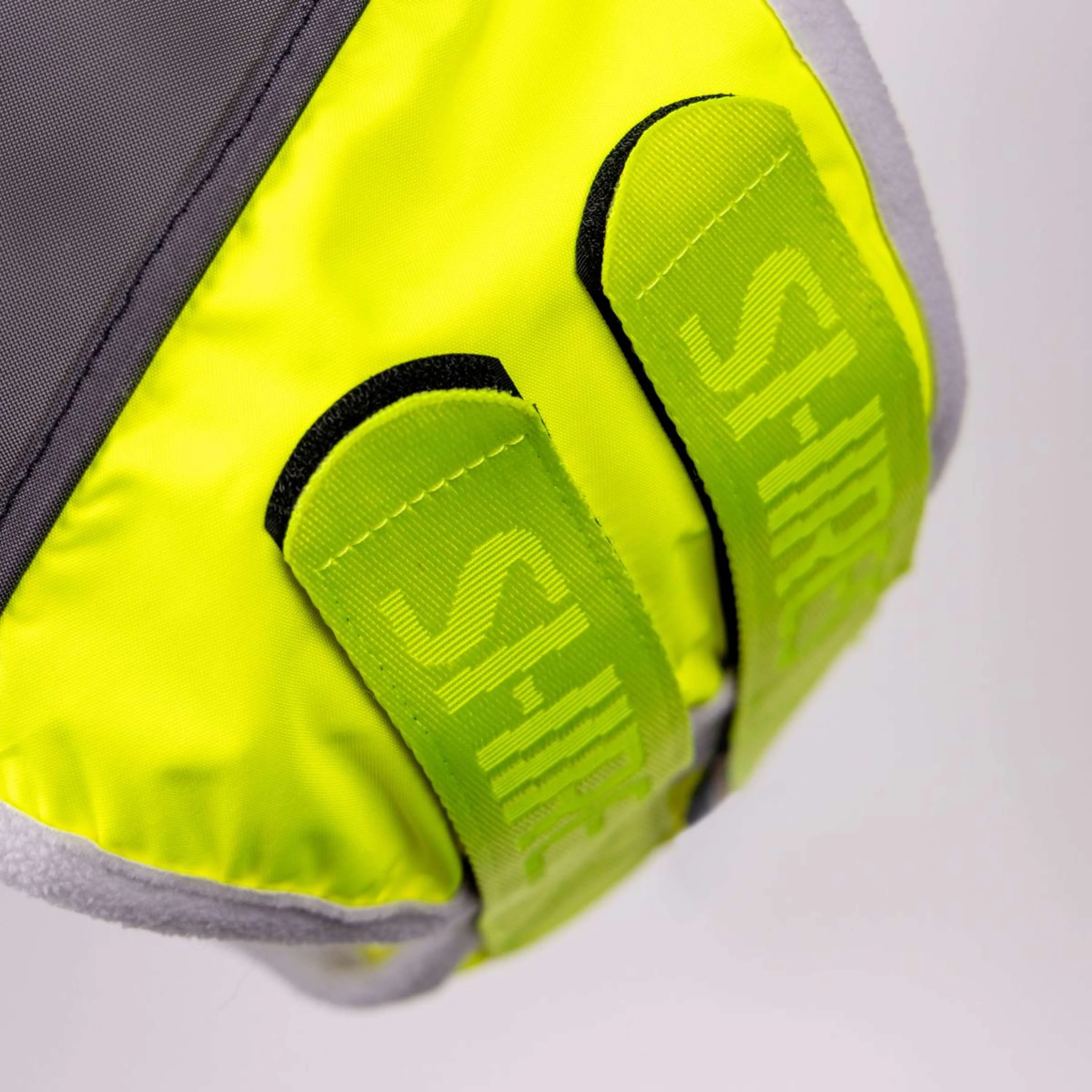 FlyGuard by Shires Masque Anti-Mouches Pro Hi-Viz Fine Mesh avec Oreilles Fluorescent-jaune - Image 5