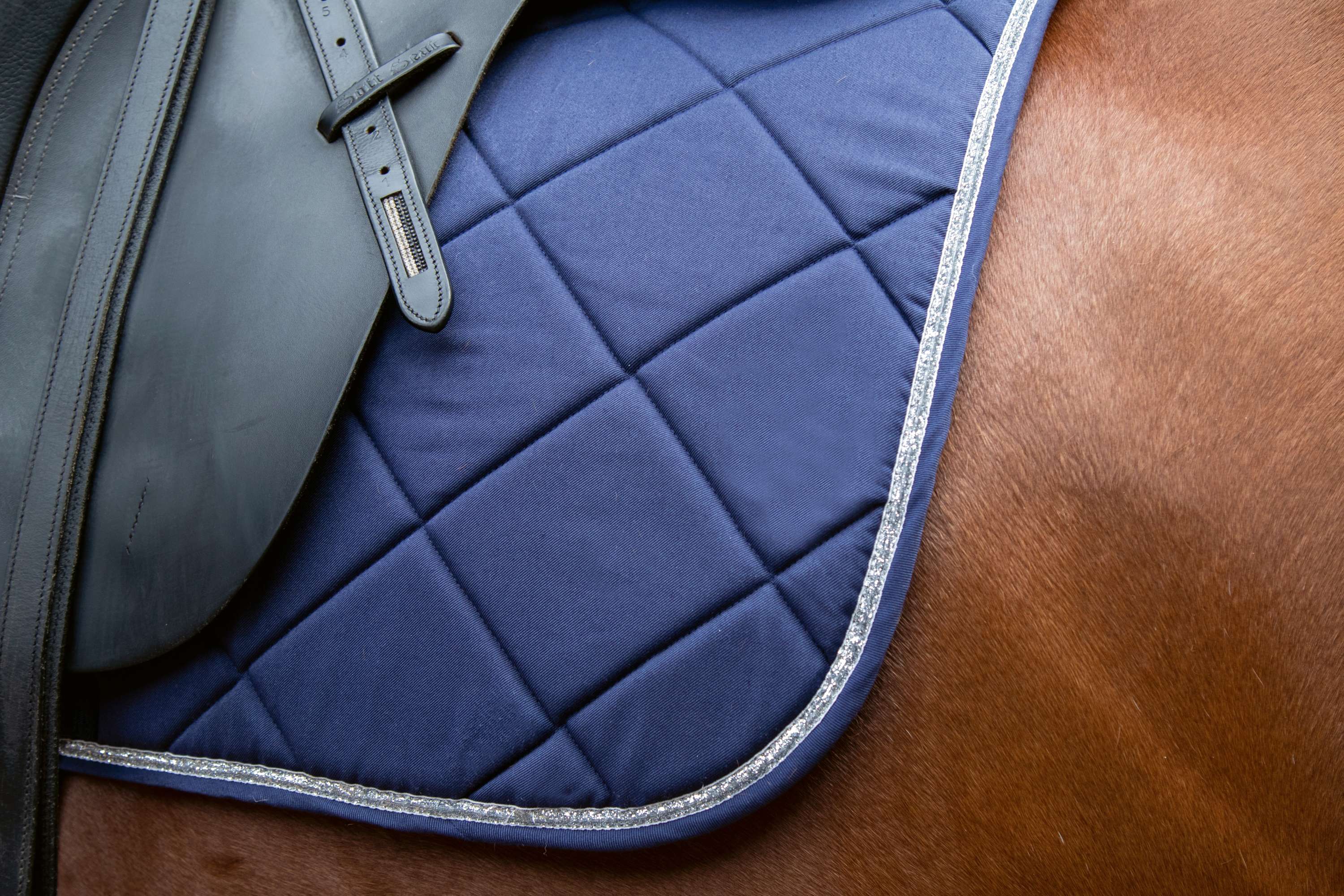 HKM Tapis de Selle Romy Polyvalence Rose - Image 3