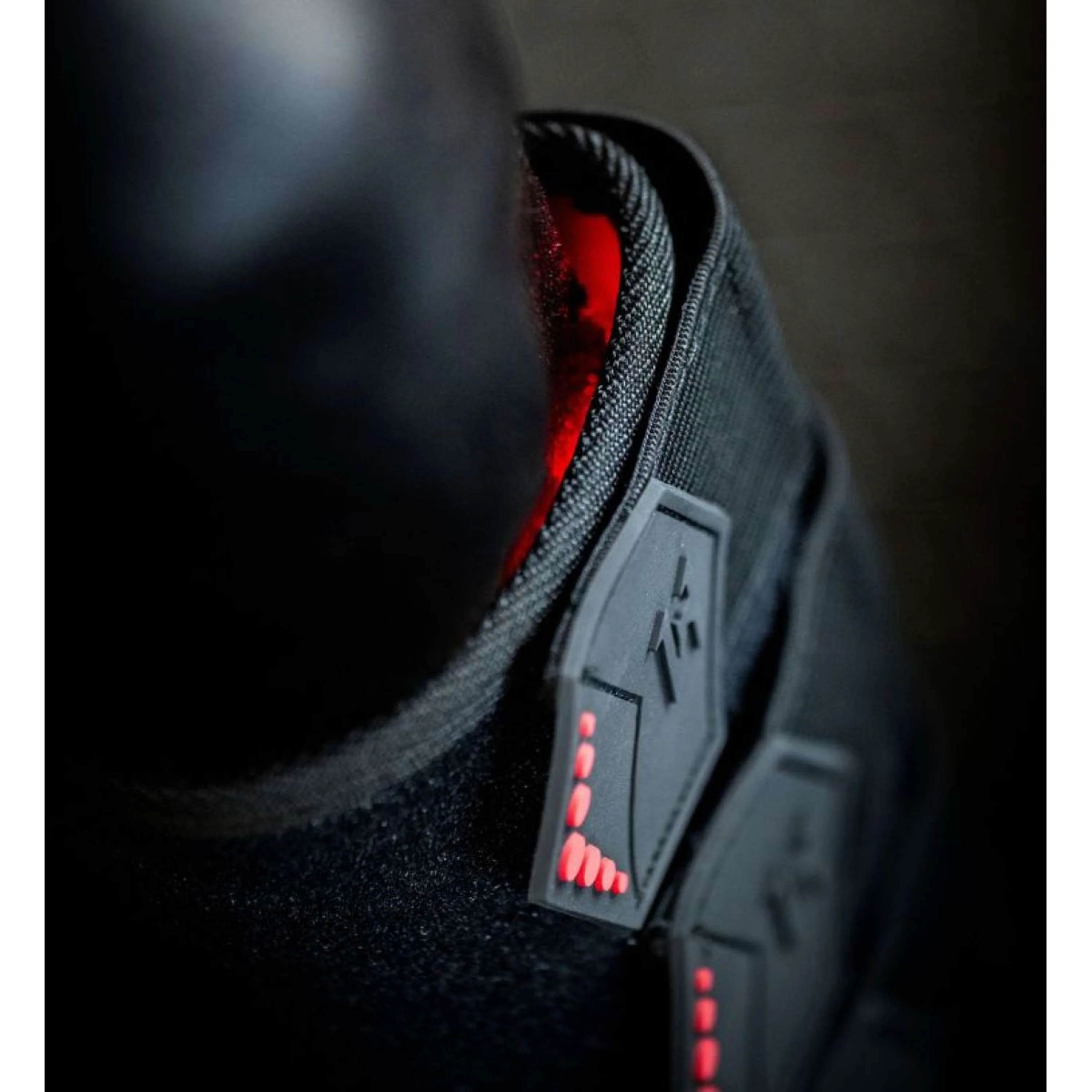 Horseware LED Red Light Therapy Right Leg Wrap Noir - Image 3