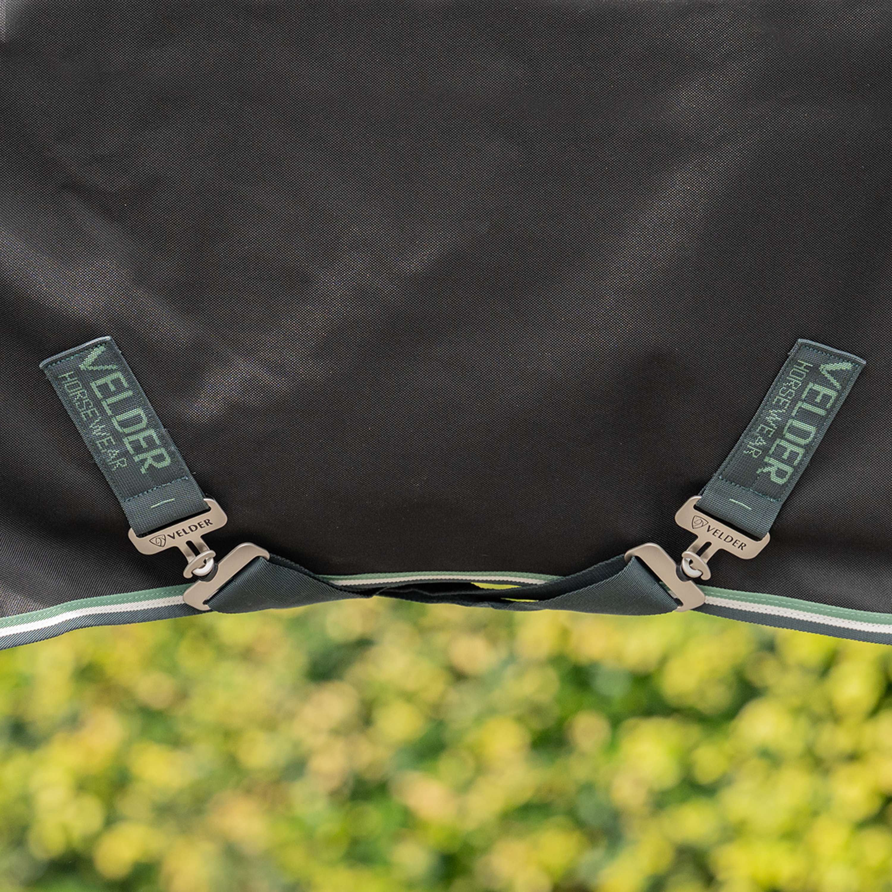 Velder Horsewear Premium Turnout 1200D 0g EasyClip Night Forest - Image 7