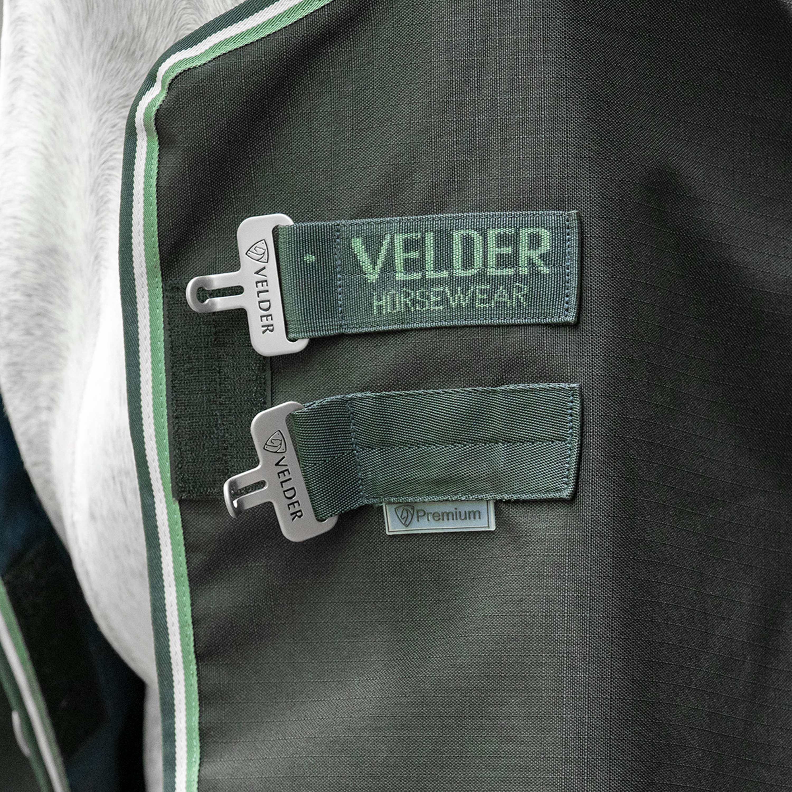Velder Horsewear Premium Turnout 900D 0g T Bar Night Forest - Image 3