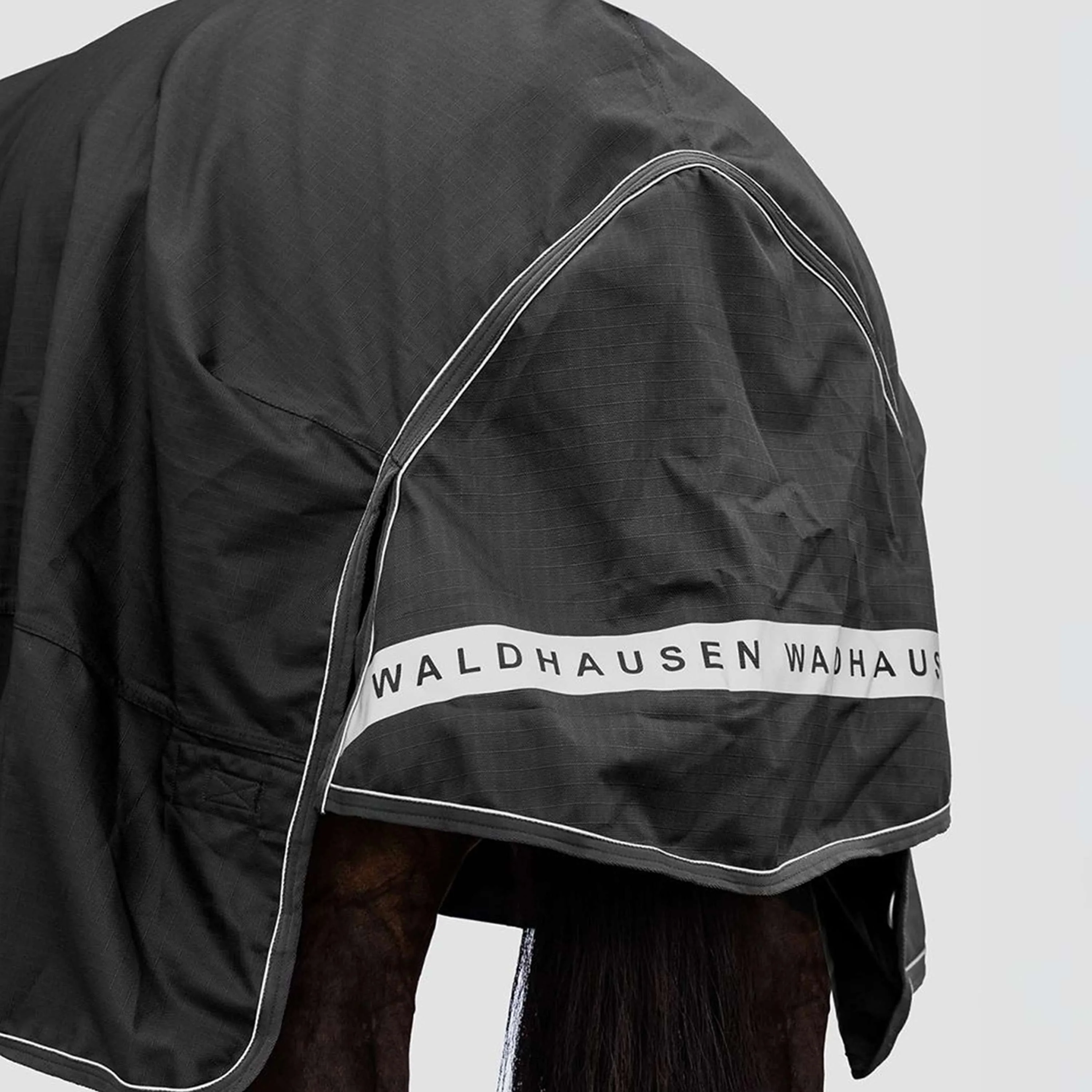 Waldhausen Couverture d'Extérieur Scandic Multi-Layer 50/150g Noir - Image 10